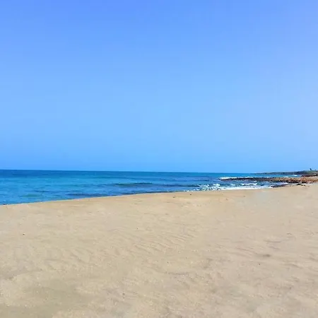 Casa Helios * ヴィッラノーヴァ・ディ・オストゥーニ